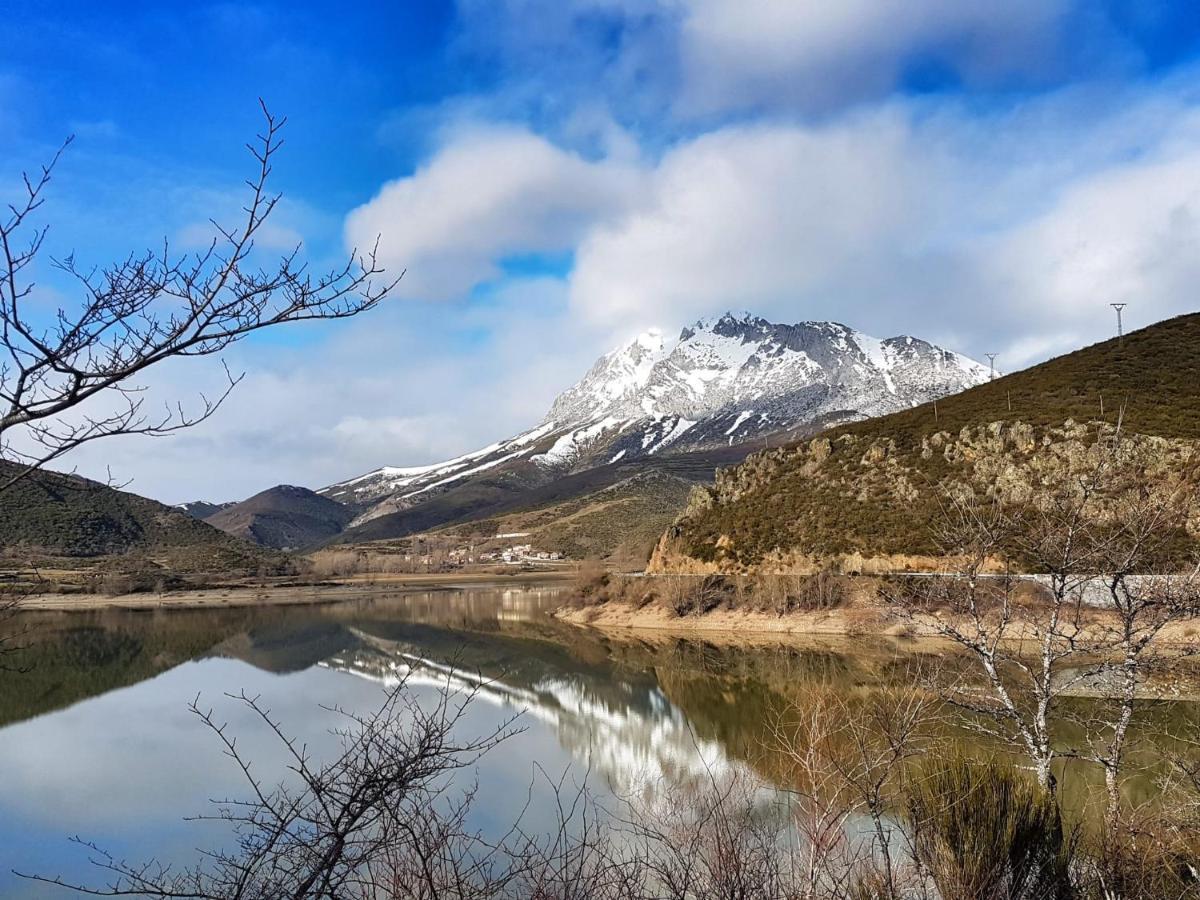 La Casa De Salinas Βίλα Salinas De Pisuerga Εξωτερικό φωτογραφία